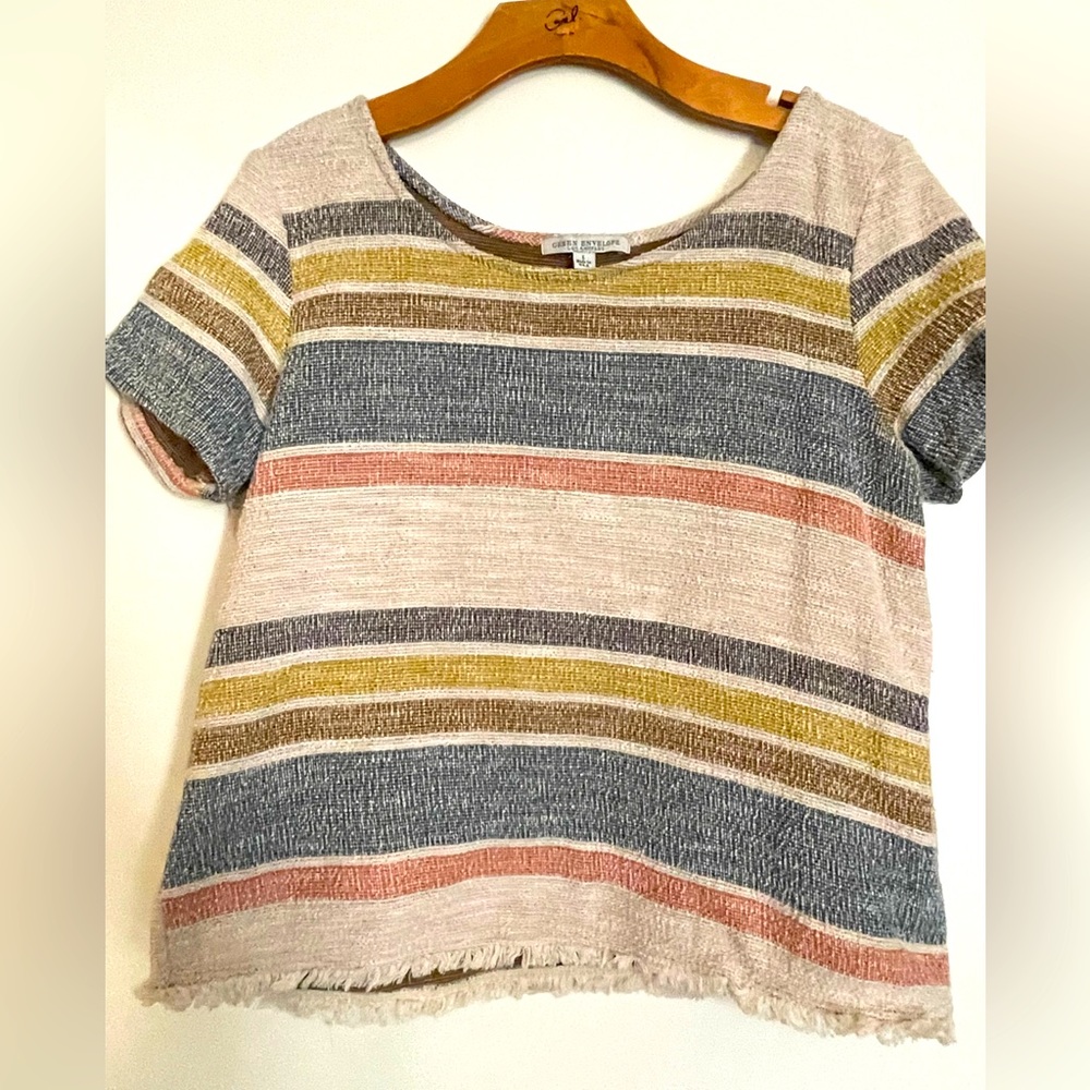 Women’s striped top.